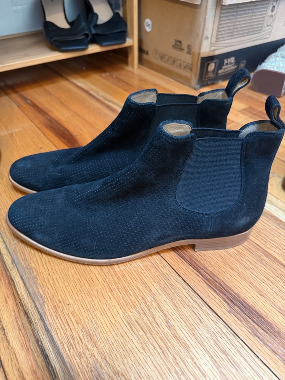 Suede Chelsea Ankle Boots in Black suede - Picture 5 of 10